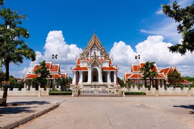 where to stay in Phuket for honeymoon
