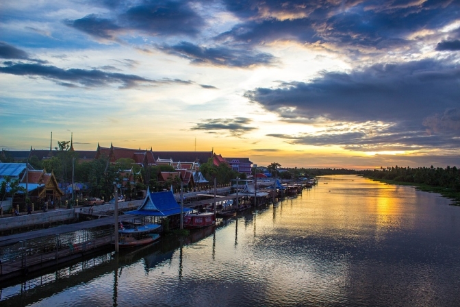Christmas holiday packages to Thailand